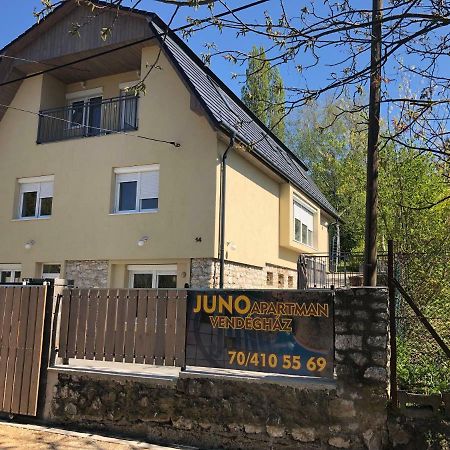 Juno Apartman Vendeghaz Miskolc Buitenkant foto