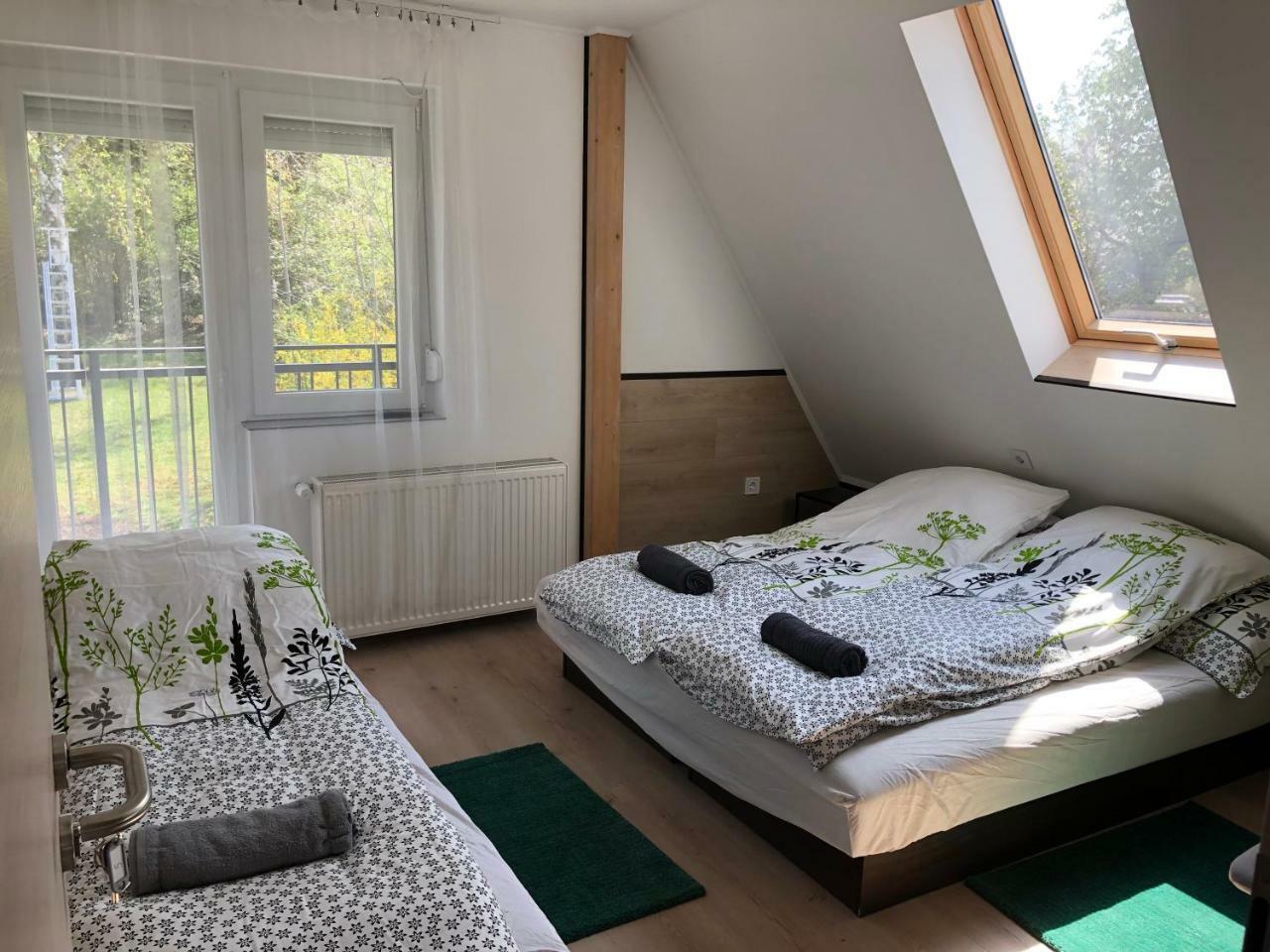 Juno Apartman Vendeghaz Miskolc Buitenkant foto