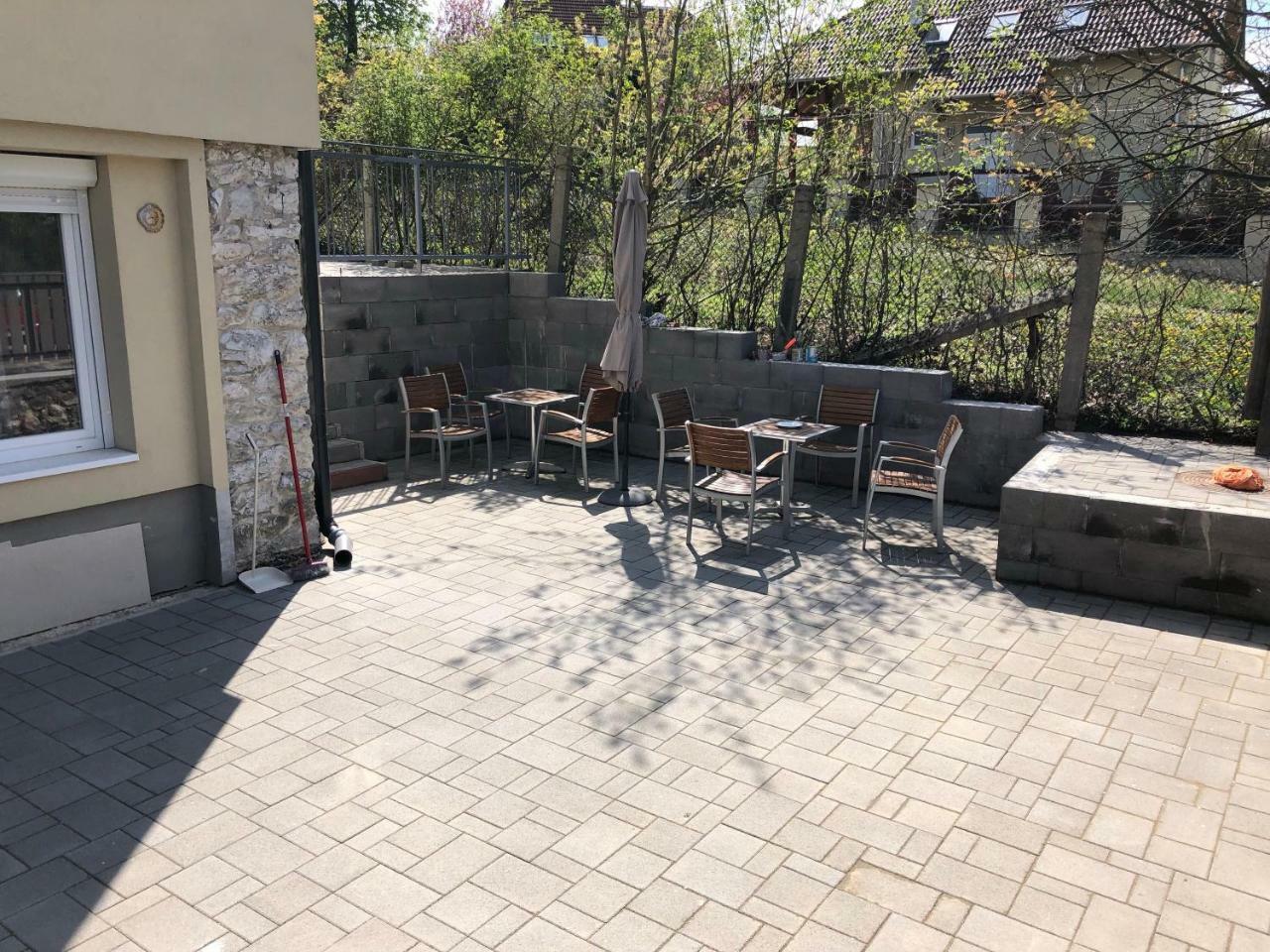 Juno Apartman Vendeghaz Miskolc Buitenkant foto